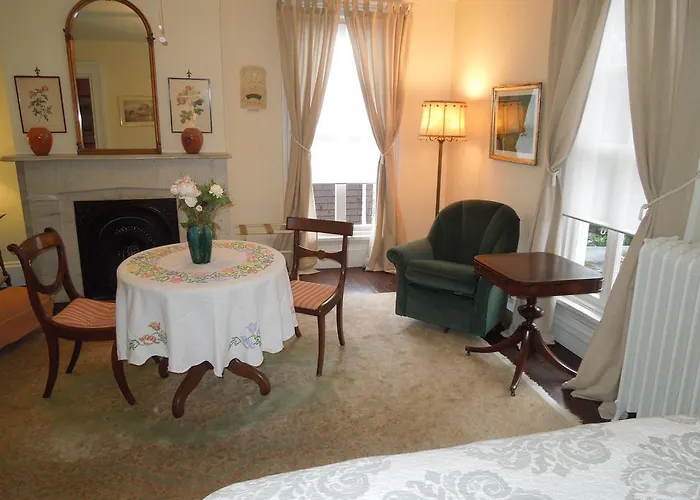 Victorian Bed & Breakfast Of Staten Island